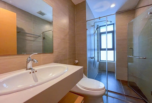 Luxury Apartment for Rent in Hanoi West Lake 4 Bedrooms