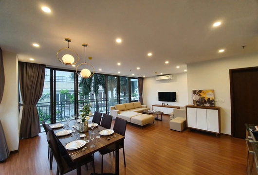 West Lake View Apartment for Rent in Tu Hoa, Hanoi