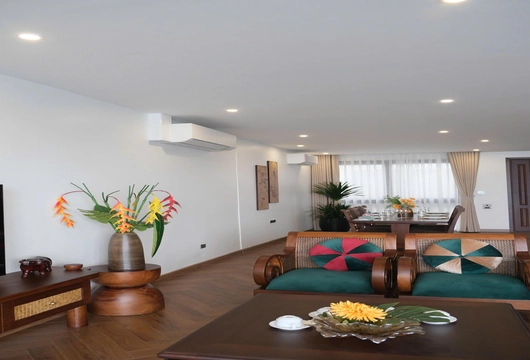 Luxury Apartment for Rent in Hanoi on Xuan Dieu 230m2