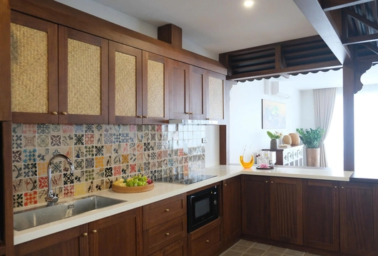 Luxury Apartment for Rent in Hanoi on Xuan Dieu 230m2