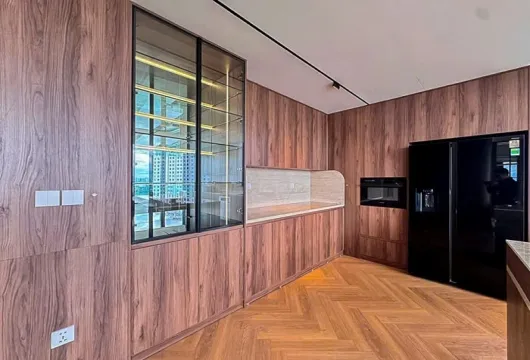 Serviced apartment in Tay Ho Hanoi high floor 3BR lake view