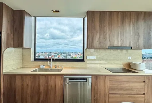 Serviced apartment in Tay Ho Hanoi high floor 3BR lake view