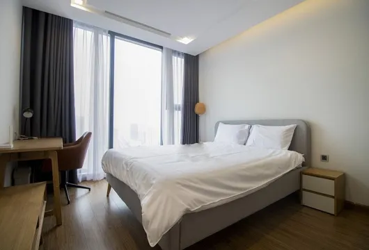 Apartment for rent in Hanoi at Vinhomes Metropolis 2BR high floor