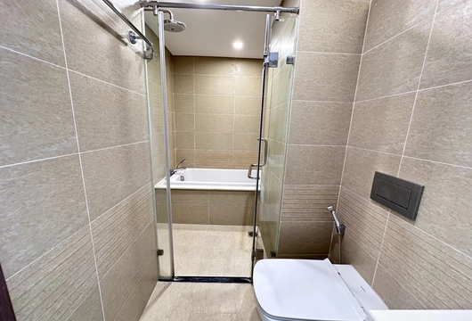Convenient 2BR Home at Vinhomes Metropolis