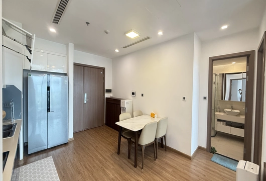 Smart 2BR Rental at Vinhomes Metropolis