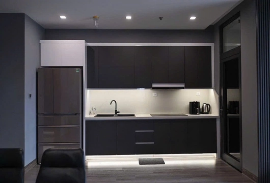 Balanced 2BR Apartment at Vinhomes Metropolis