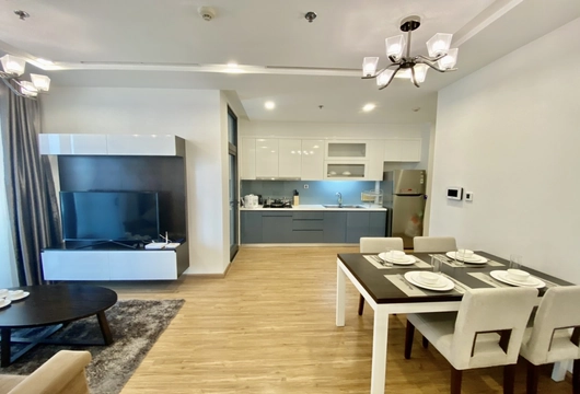 Easy-Living 2BR Home at Vinhomes Metropolis
