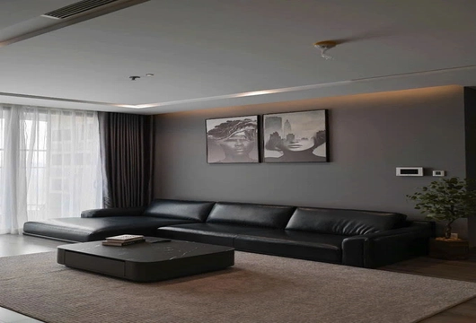 Balanced 2BR Apartment at Vinhomes Metropolis