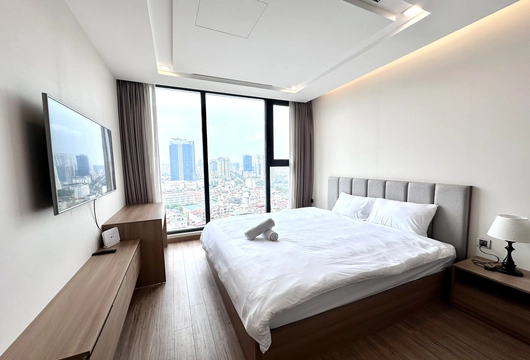 Convenient 2BR Home at Vinhomes Metropolis
