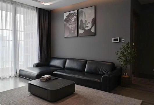 Balanced 2BR Apartment at Vinhomes Metropolis