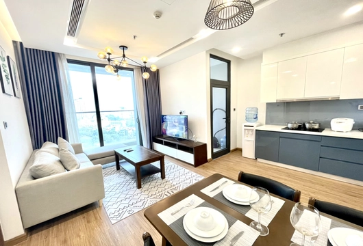 Ready 2BR Apartment in Vinhomes Metropolis