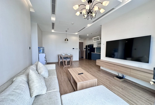 Convenient 2BR Home at Vinhomes Metropolis