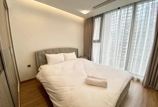 Furnished 2BR Apartment in Metropolis Hanoi