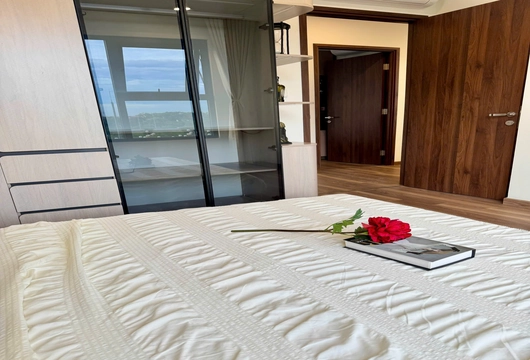 Spacious 3-Bedroom Apartment at Vinhomes Ocean Park – 100m², $780/Month