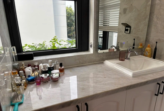 Luxury 3-Bedroom Semi-Detached Villa at Vinhomes Ocean Park – $2,300/Month
