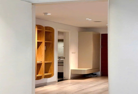 1-Bedroom Apartment for Rent at Hong Kong Tower – 76m², $650/Month