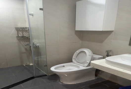 1-Bedroom Apartment for Rent at Hong Kong Tower – 76m², $765/Month