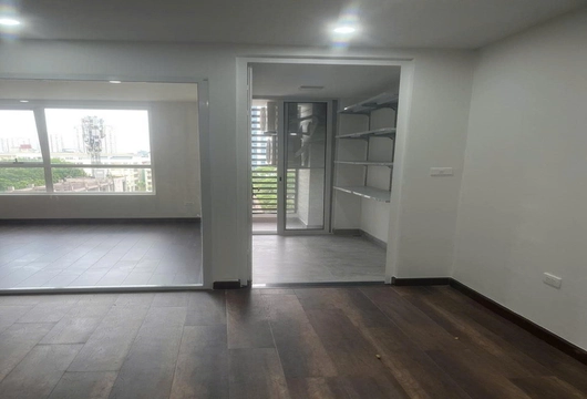 New Hanoi Rental Listing | Comfortable Living at [Hong Kong Tower]