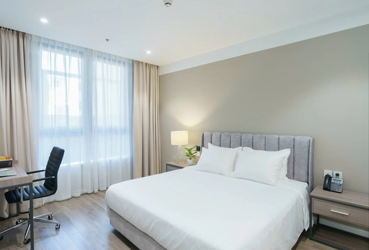 1-Bedroom Apartment for Rent at Lexington Thuy Khue – 51m², $1,050/Month