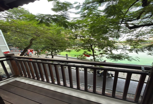 2-Bedroom Apartment for Rent on Pham Huy Thong Street, Ba Dinh – 80m², $1,500/Month