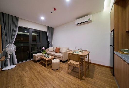 Full-Service 1-Bedroom Apartment for Rent on Kim Ma Street, Ba Dinh – $1,100/Month