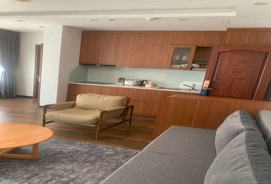 1-Bedroom Serviced Apartment for Rent on Doi Can Street, Ba Dinh – 55m², $950/Month