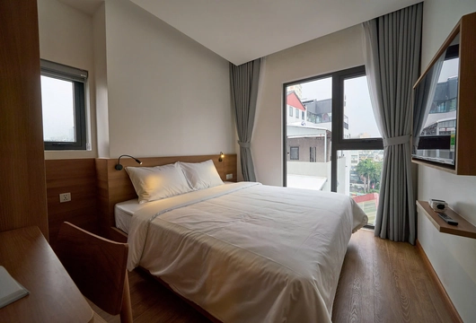 2-Bedroom Serviced Apartment for Rent on Kim Ma Street, Ba Dinh – 80m², $1,700/Month