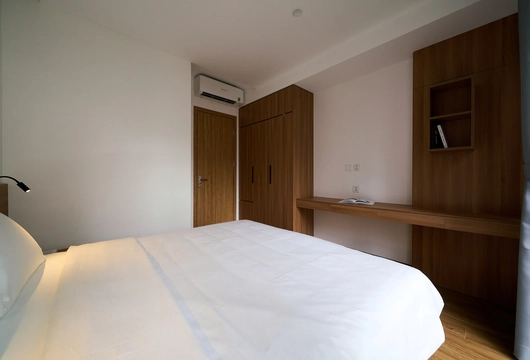 1-Bedroom Serviced Apartment for Rent on Kim Ma Street, Ba Dinh – $1,100/Month