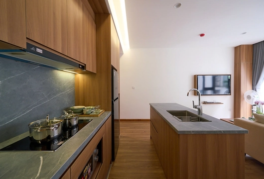 Modern 1-Bedroom Serviced Apartment on Kim Ma Street, Ba Dinh – $1,100/Month