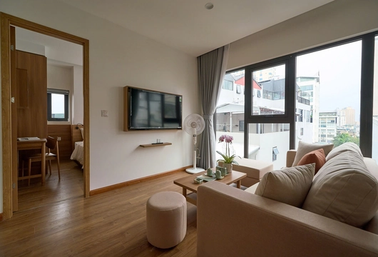 2-Bedroom Serviced Apartment for Rent on Kim Ma Street, Ba Dinh – 80m², $1,700/Month