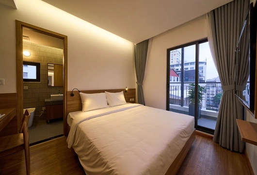 2-Bedroom Serviced Apartment for Rent on Kim Ma Street, Ba Dinh – 80m², $1,700/Month