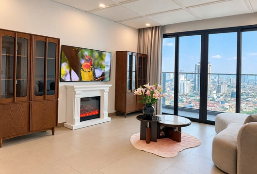 4-Bedroom Apartment for Rent at Lancaster Luminaire – 180m², $1,950/Month
